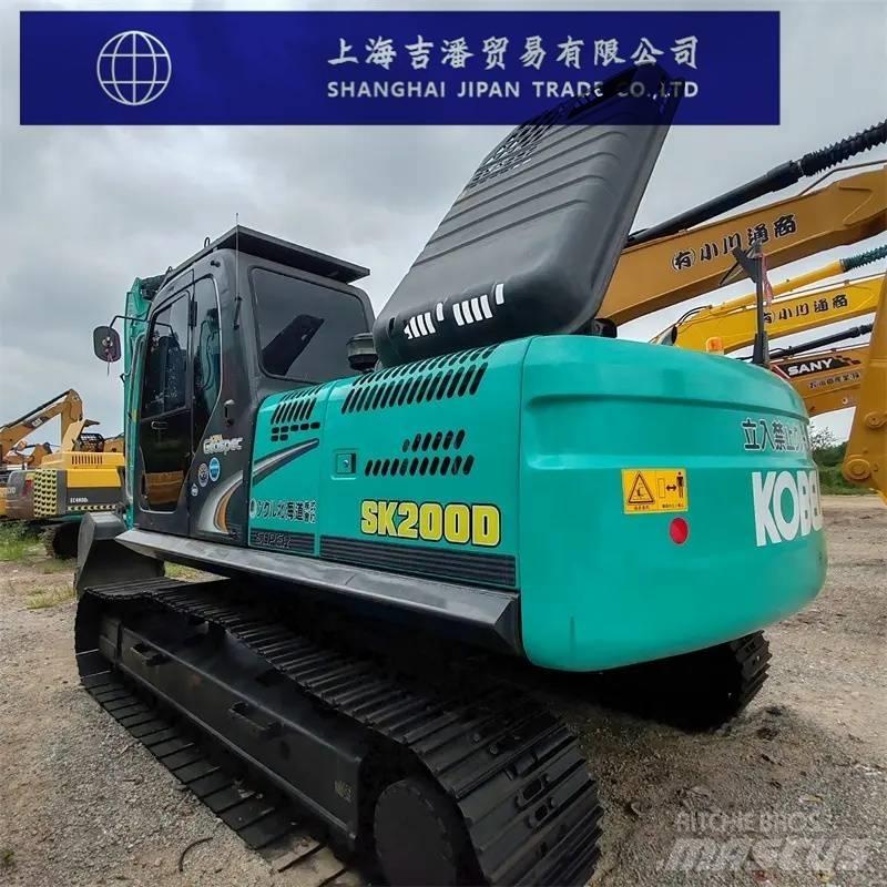 Kobelco 200 Kāpurķēžu ekskavatori