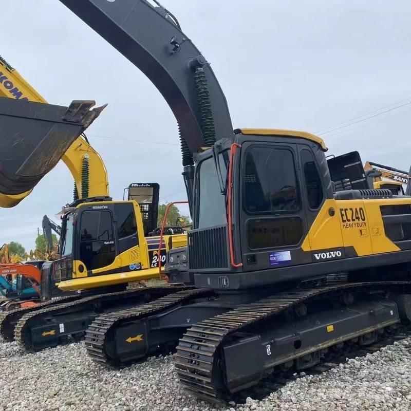 Volvo EC 240 Kāpurķēžu ekskavatori