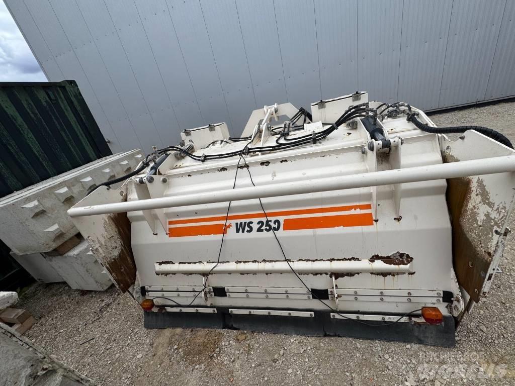 Wirtgen WS 250 Asfalta savācējs