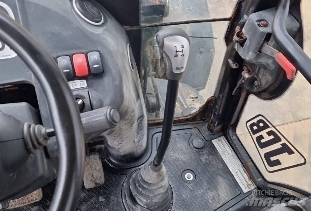 JCB 3CX P21 ECO Ekskavatori-iekrāvēji