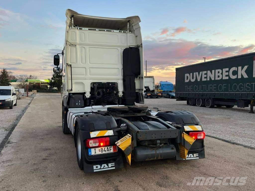 DAF XF Mega 106.46 Vilcēji