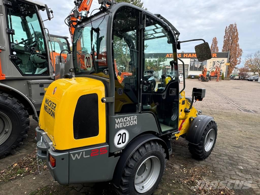Wacker Neuson WL 25 Iekrāvēji uz riteņiem