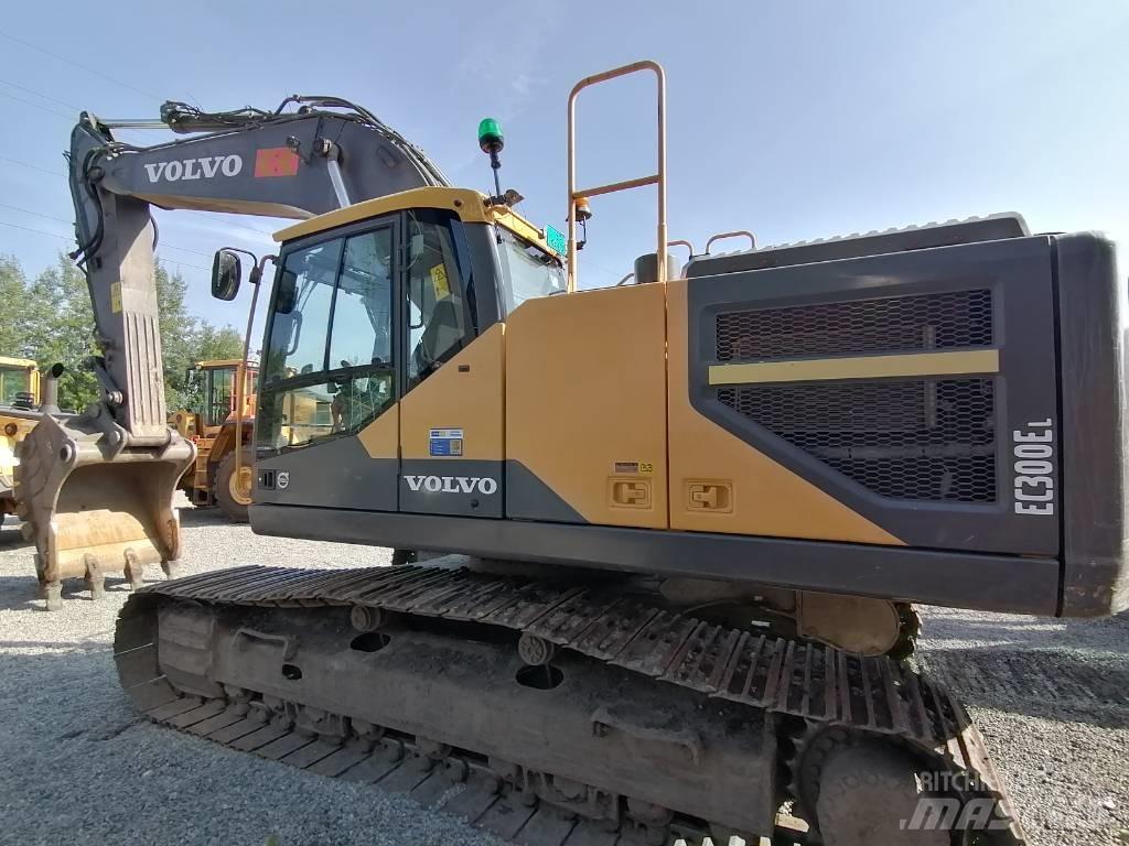 Volvo EC 300 E Kāpurķēžu ekskavatori