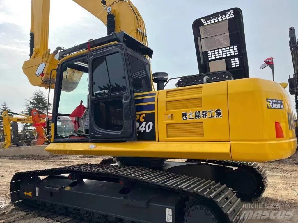 Komatsu PC 240 Kāpurķēžu ekskavatori