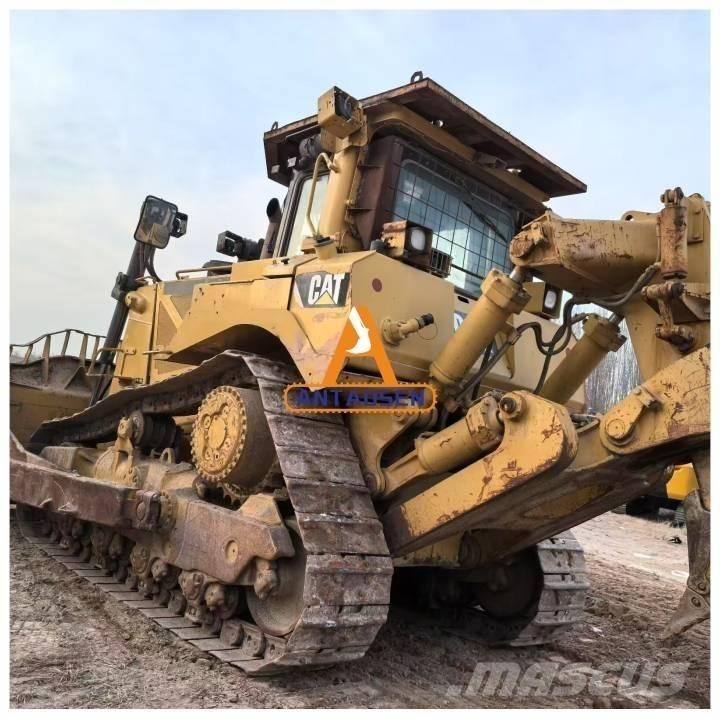 CAT D 8 T Kāpurķēžu buldozeri