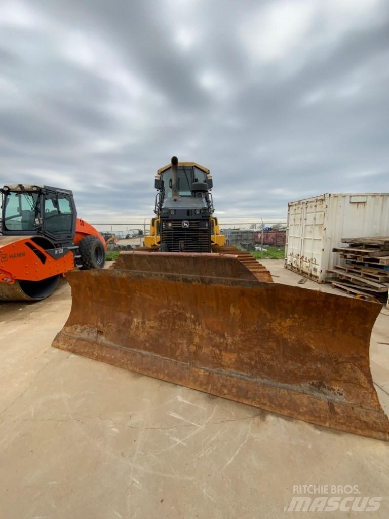 DEERE 750K Kāpurķēžu buldozeri