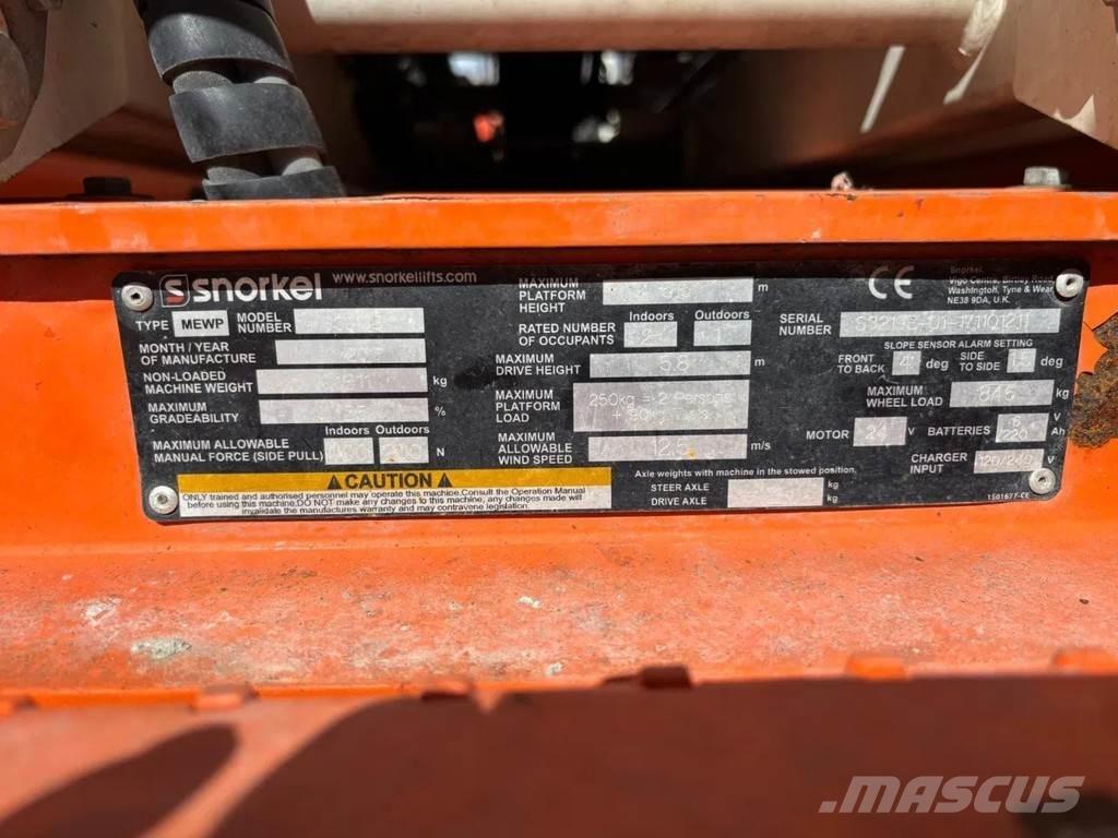 Snorkel S3219E Šķerveida pacēlāji