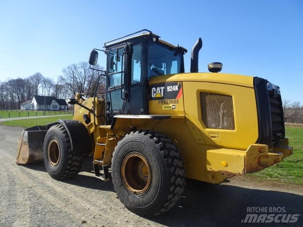 CAT 924K Iekrāvēji uz riteņiem