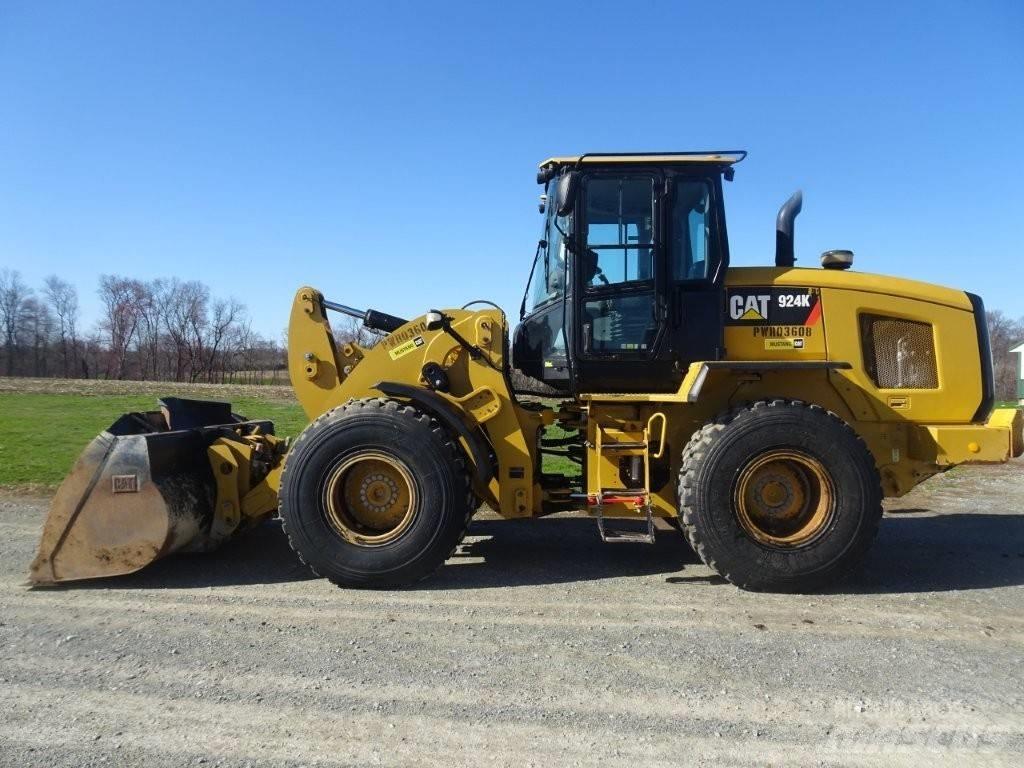 CAT 924K Iekrāvēji uz riteņiem