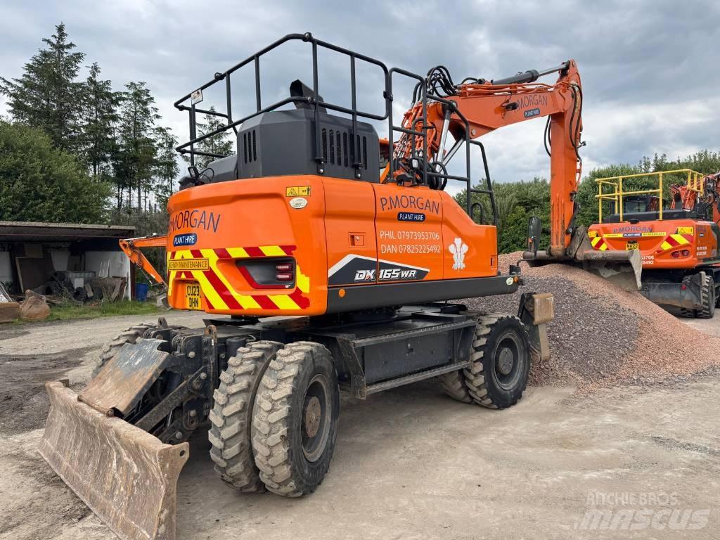 Doosan DX165WR-7 Ekskavatori uz riteņiem