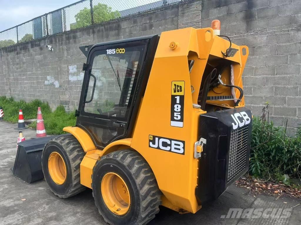 JCB 185 Lietoti riteņu kompaktiekrāvēji