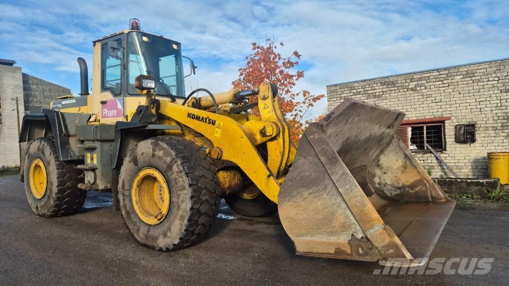 Komatsu WA 380-3H Iekrāvēji uz riteņiem