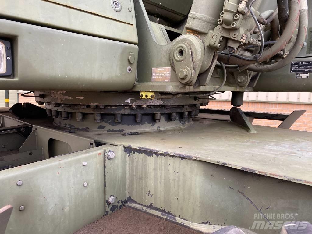 CAT 315M Ekskavatori uz riteņiem