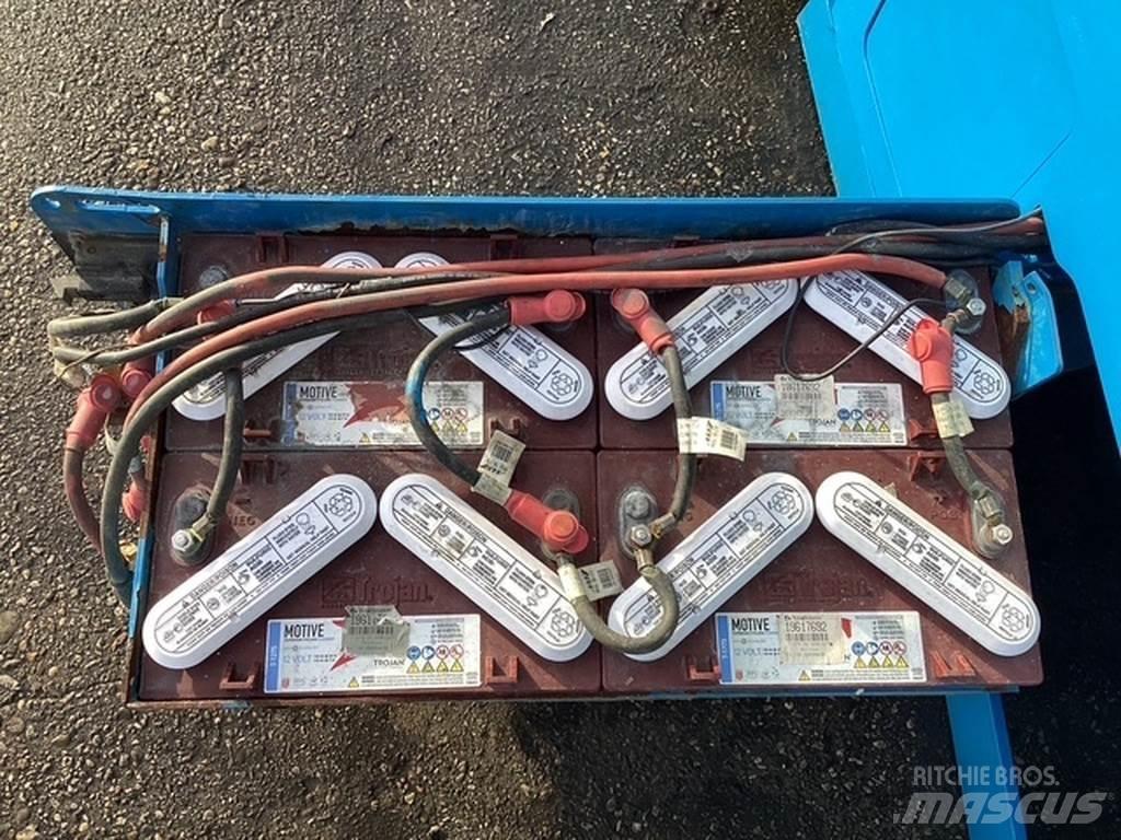 Genie GS4047 Šķerveida pacēlāji