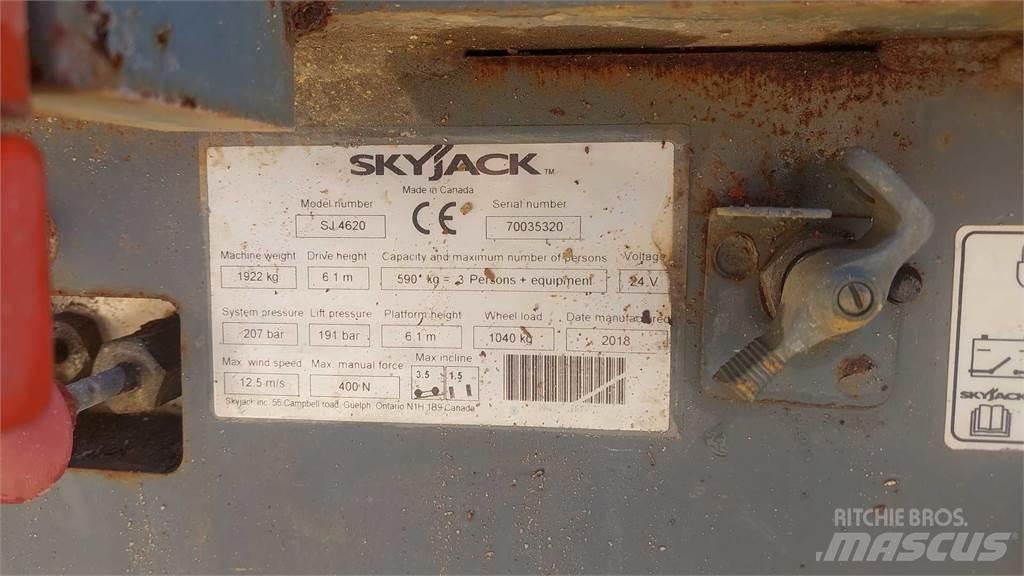 SkyJack SJIII4620 Šķerveida pacēlāji