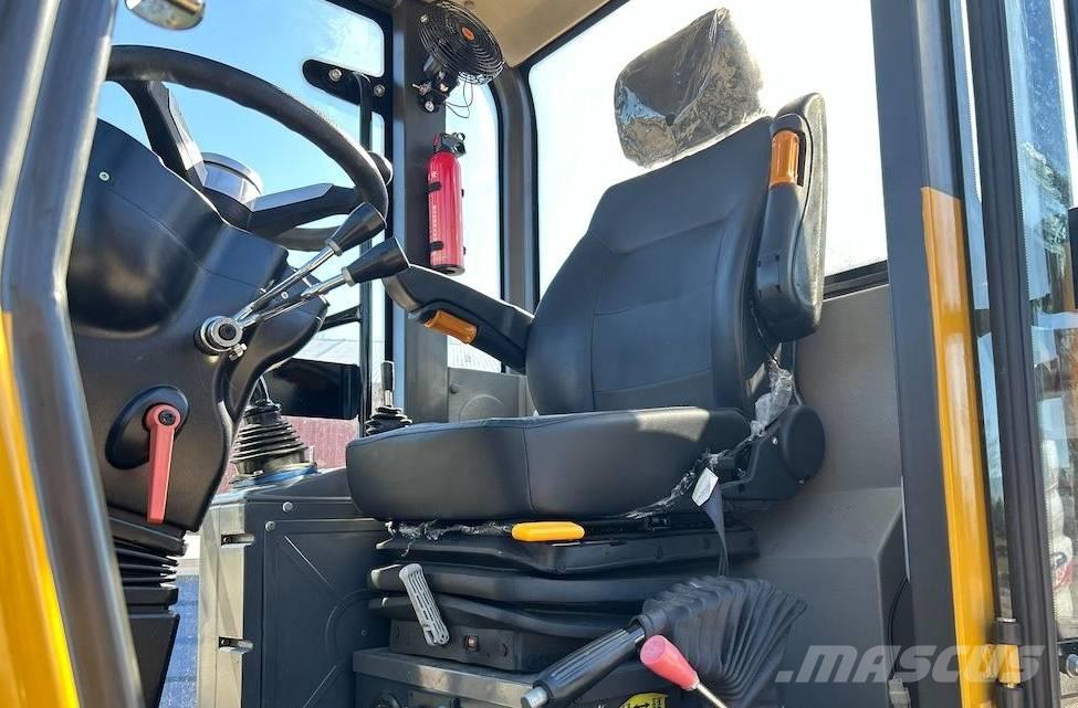  SZM 928 Iekrāvēji uz riteņiem