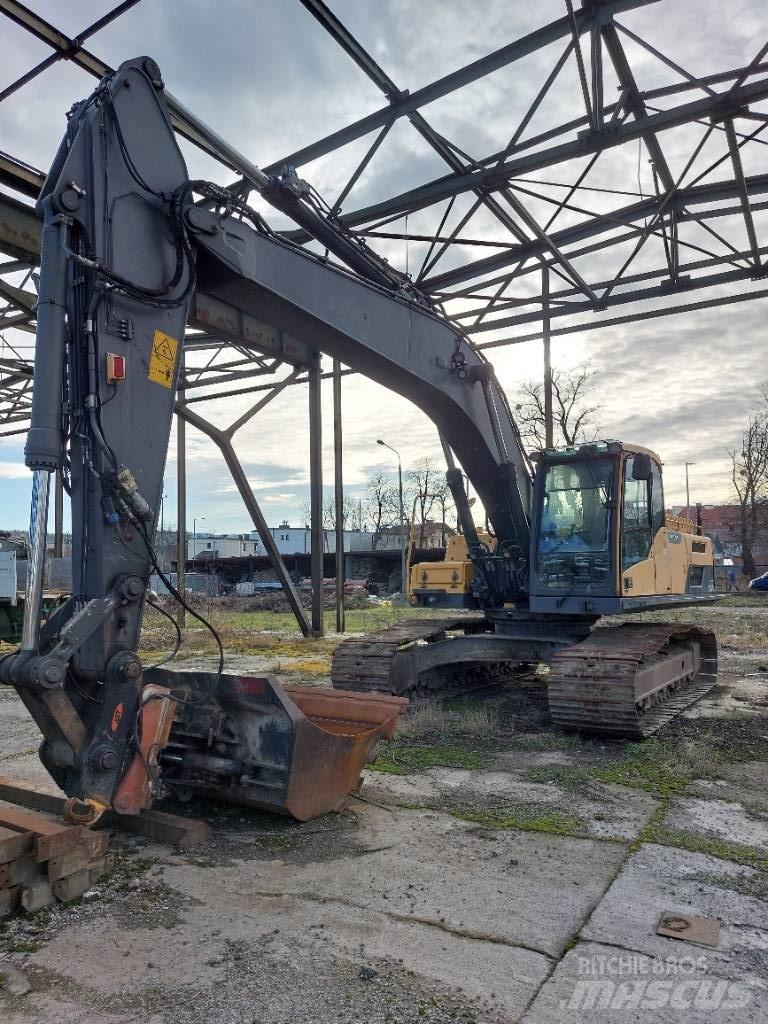Volvo EC 250 D L Kāpurķēžu ekskavatori