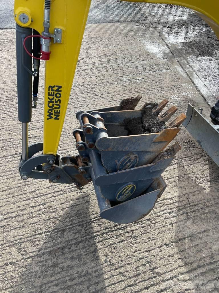 Wacker Neuson 803 Mini ekskavatori < 7 t