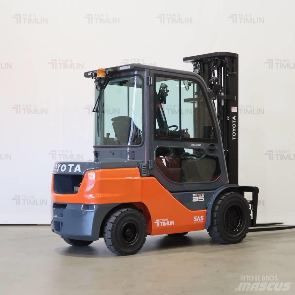 Toyota 02-8FDJF35 Tehnika ar dīzeļa dzinēju