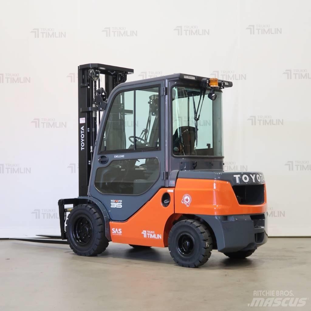 Toyota 02-8FDJF35 Tehnika ar dīzeļa dzinēju