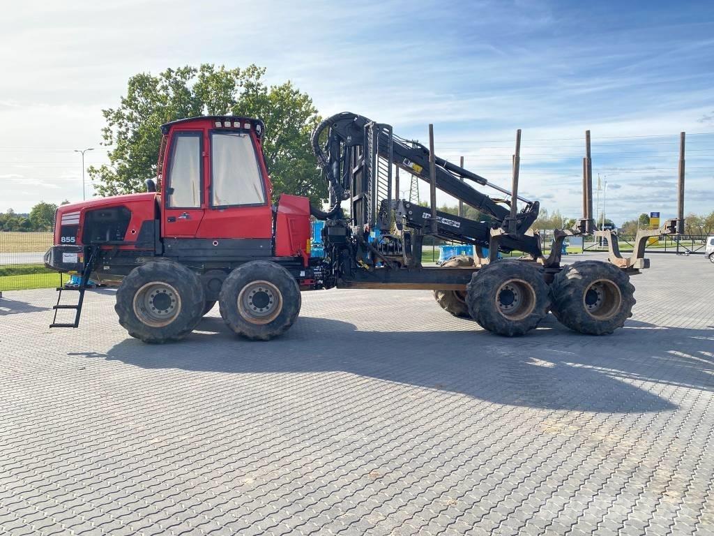 Komatsu 855 Forvarderi