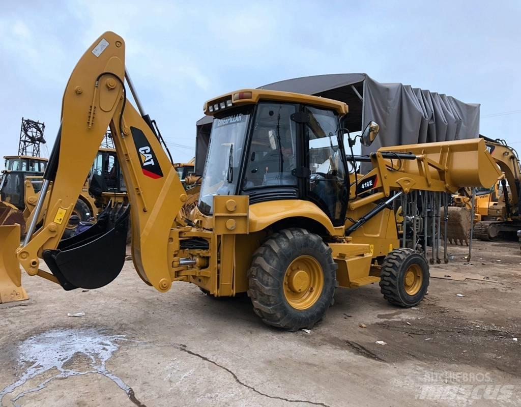 CAT 416E Ekskavatori-iekrāvēji