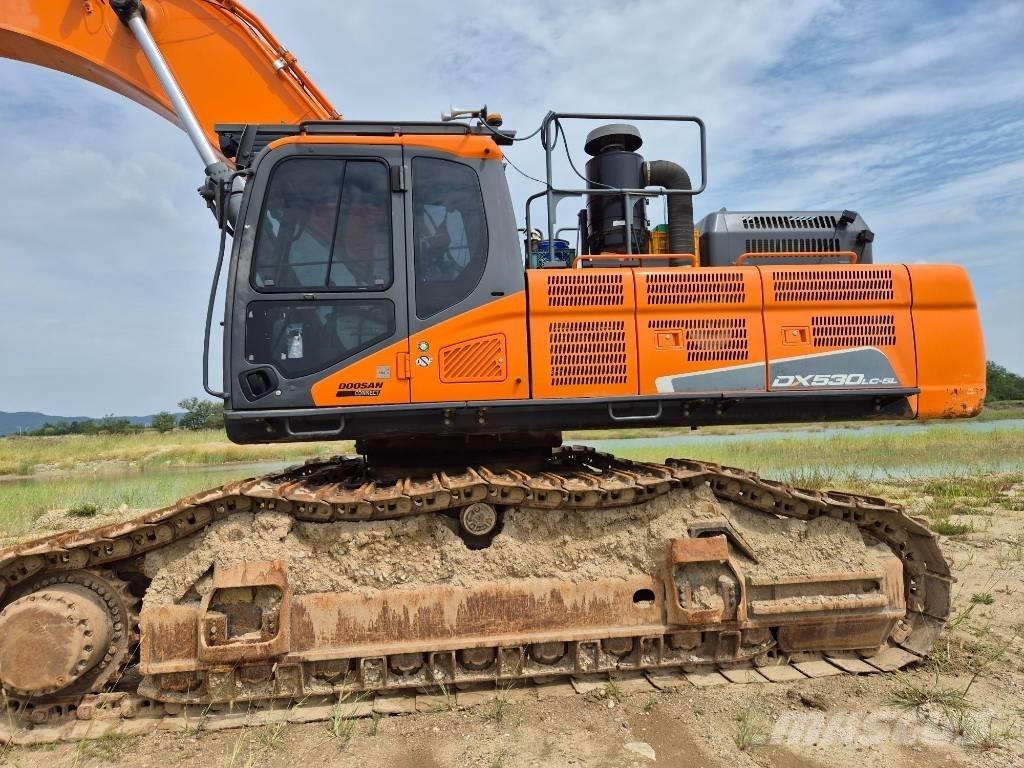 Doosan DX 530 LC-5 Kāpurķēžu ekskavatori