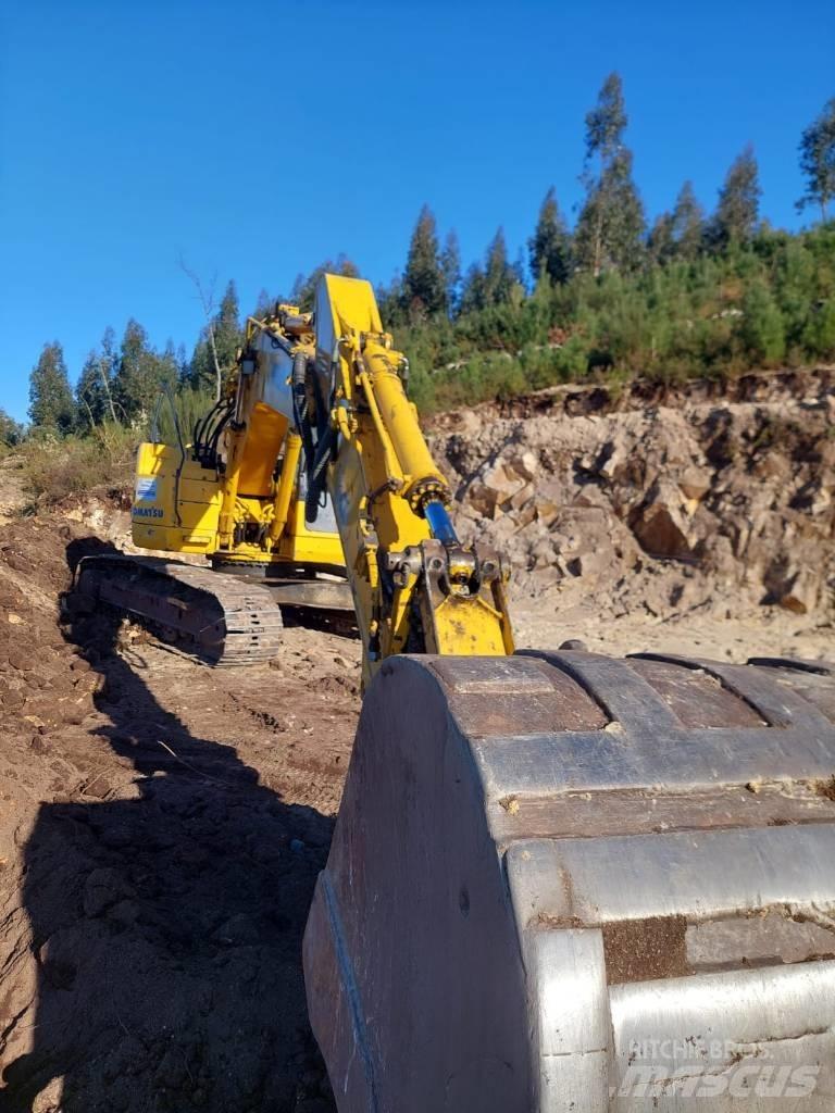 Komatsu PC 228 LC-3 Kāpurķēžu ekskavatori