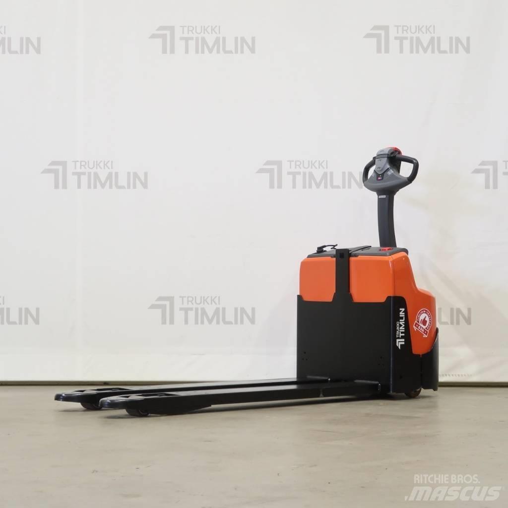 Toyota LWI160 Zemie palešu pacēlāji