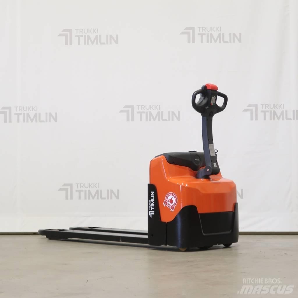 Toyota LWI160 Zemie palešu pacēlāji