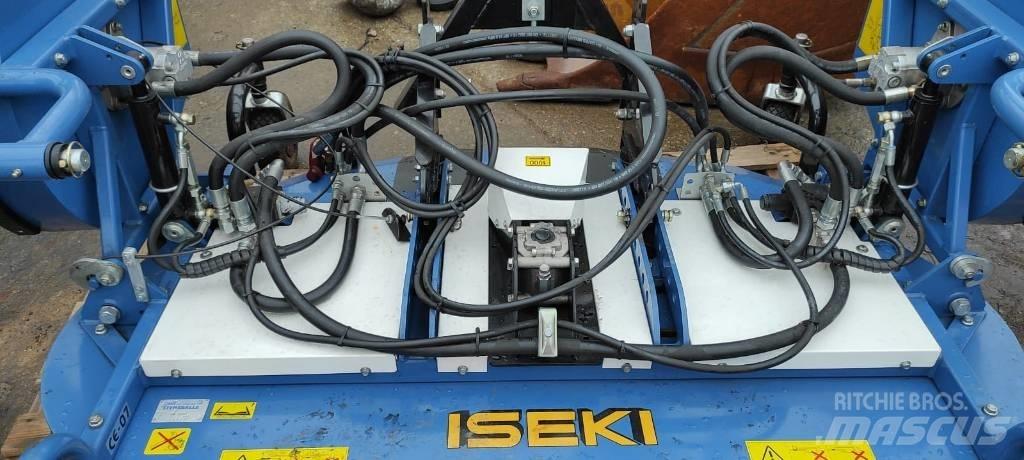 Iseki THM 3000B Pļaujmašīnas