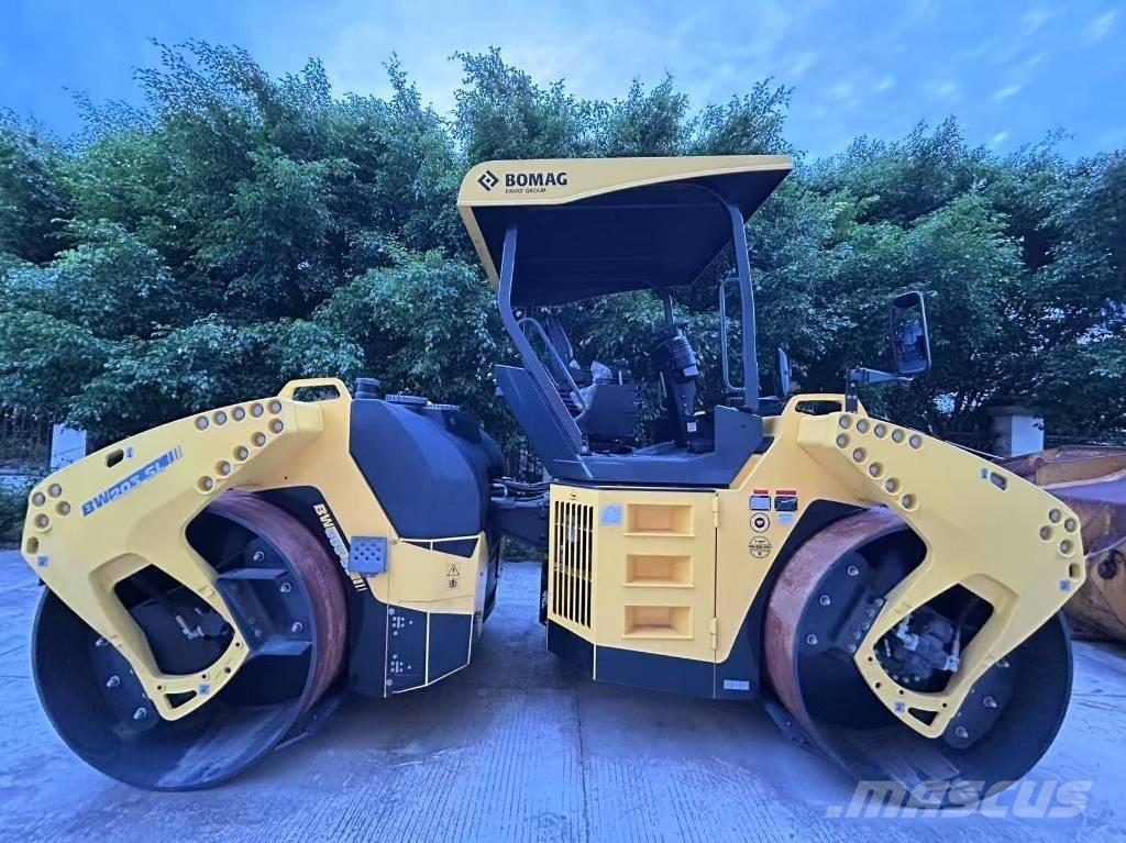 Bomag BW 203 SL-4 Divvalču grunts veltņi