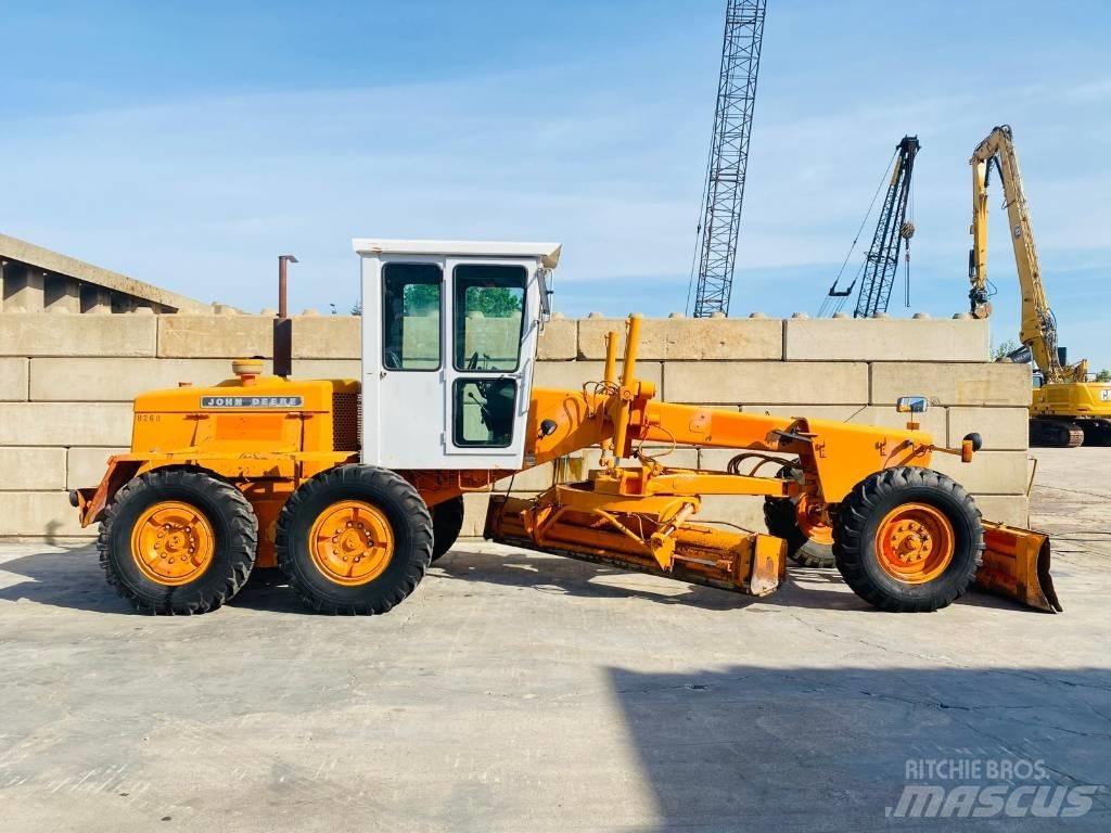John Deere 570 A Greideri