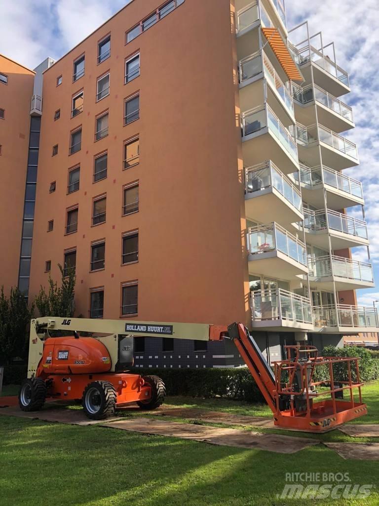 JLG 800 AJ Strēles pacēlāji