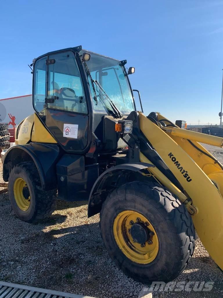Komatsu WA 90-6 Iekrāvēji uz riteņiem