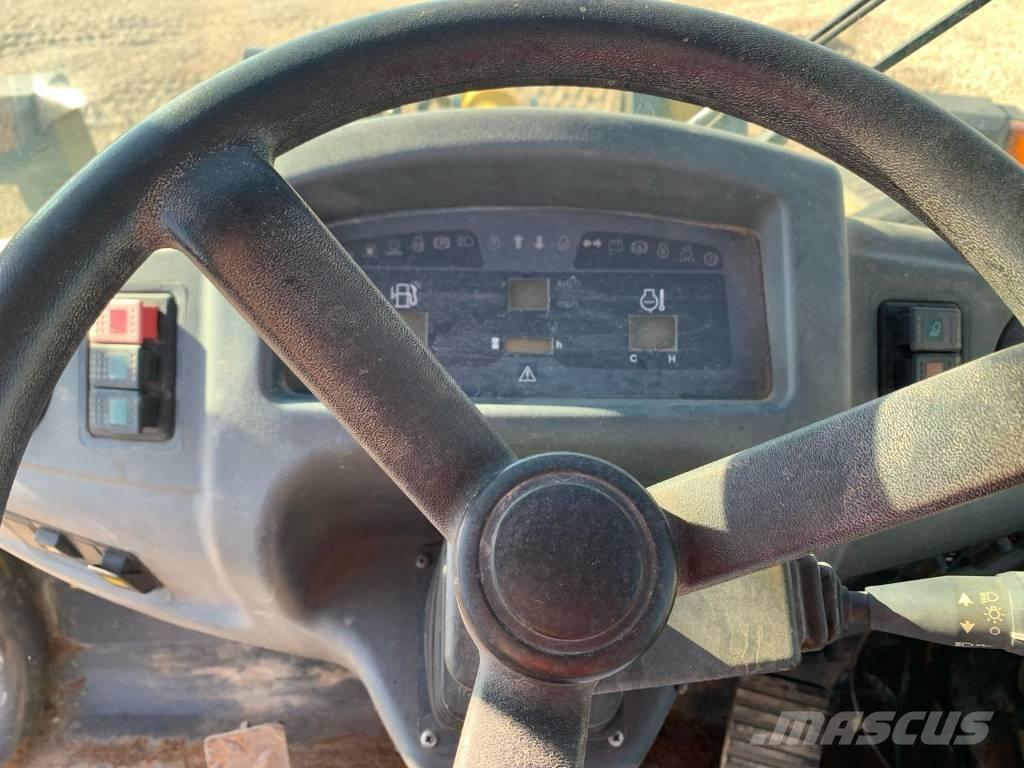 Komatsu WA 90-6 Iekrāvēji uz riteņiem