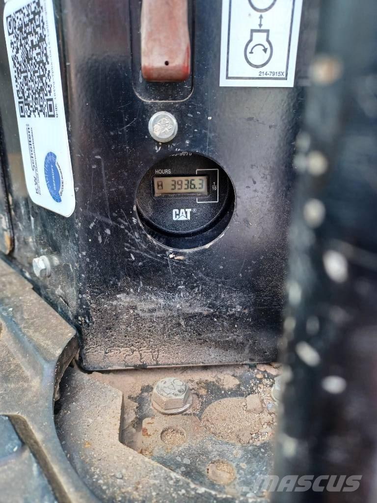 CAT 305 D Mini ekskavatori < 7 t
