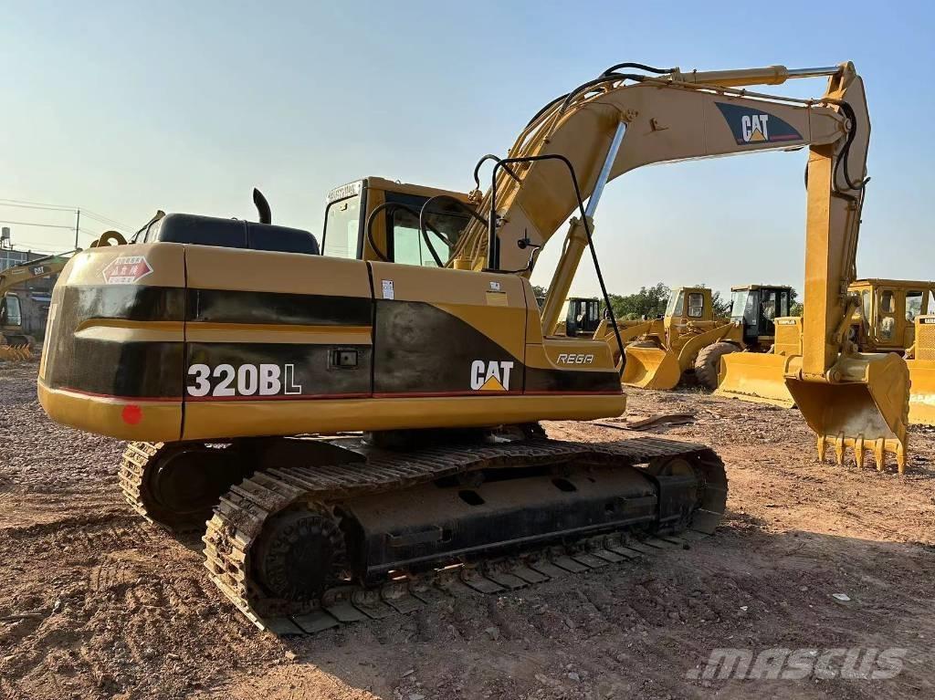 CAT 320 B L Kāpurķēžu ekskavatori