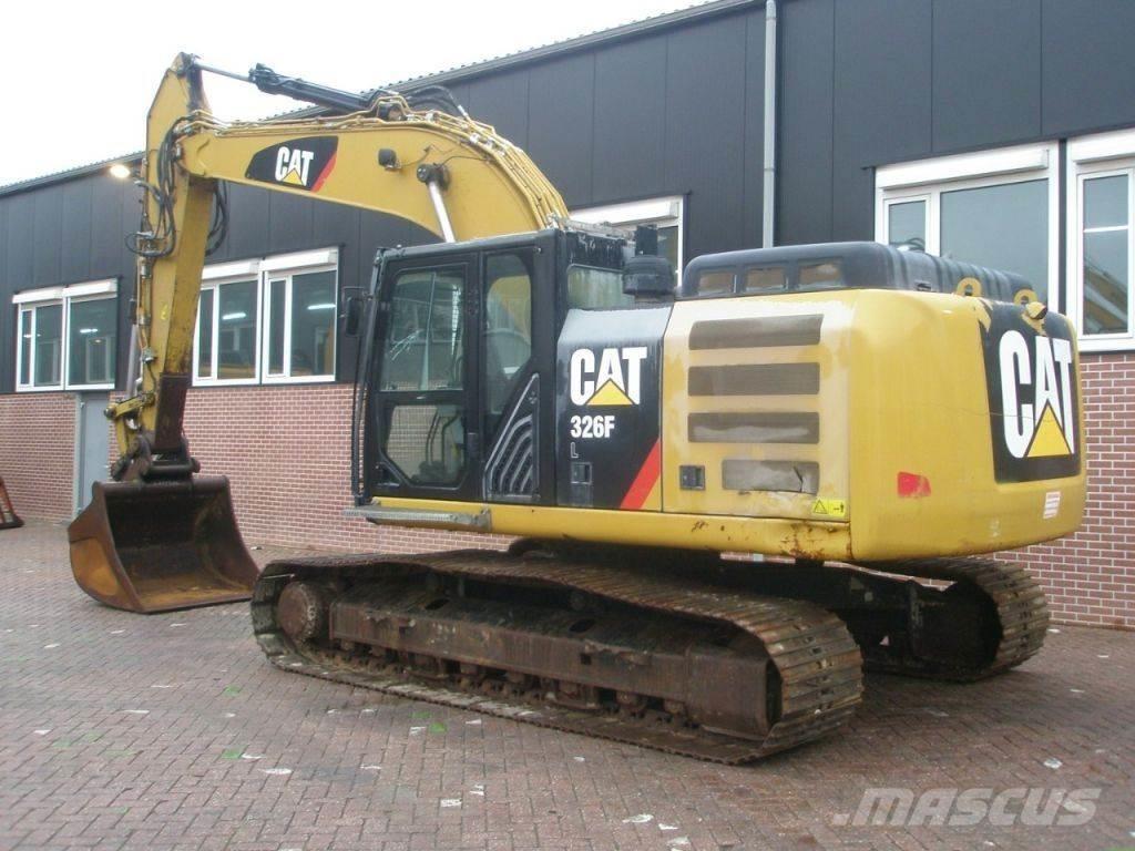 CAT 326FL Kāpurķēžu ekskavatori