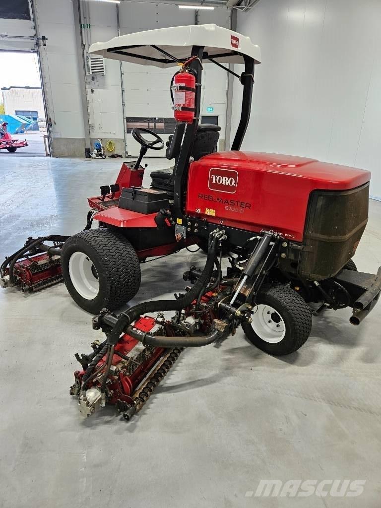 Toro Reelmaster6700D Golfa tehnika