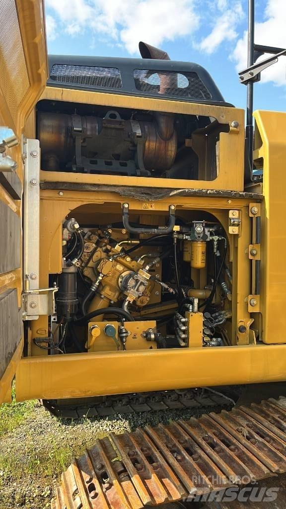 CAT 324 E Kāpurķēžu ekskavatori