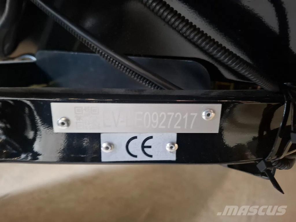 Merlo TF38.7 Teleskopiskie manipulatori