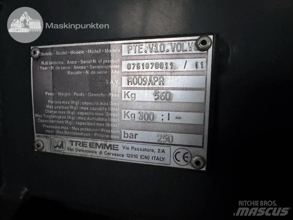 Merlo 40.17 Teleskopiskie riteņu iekrāvēji