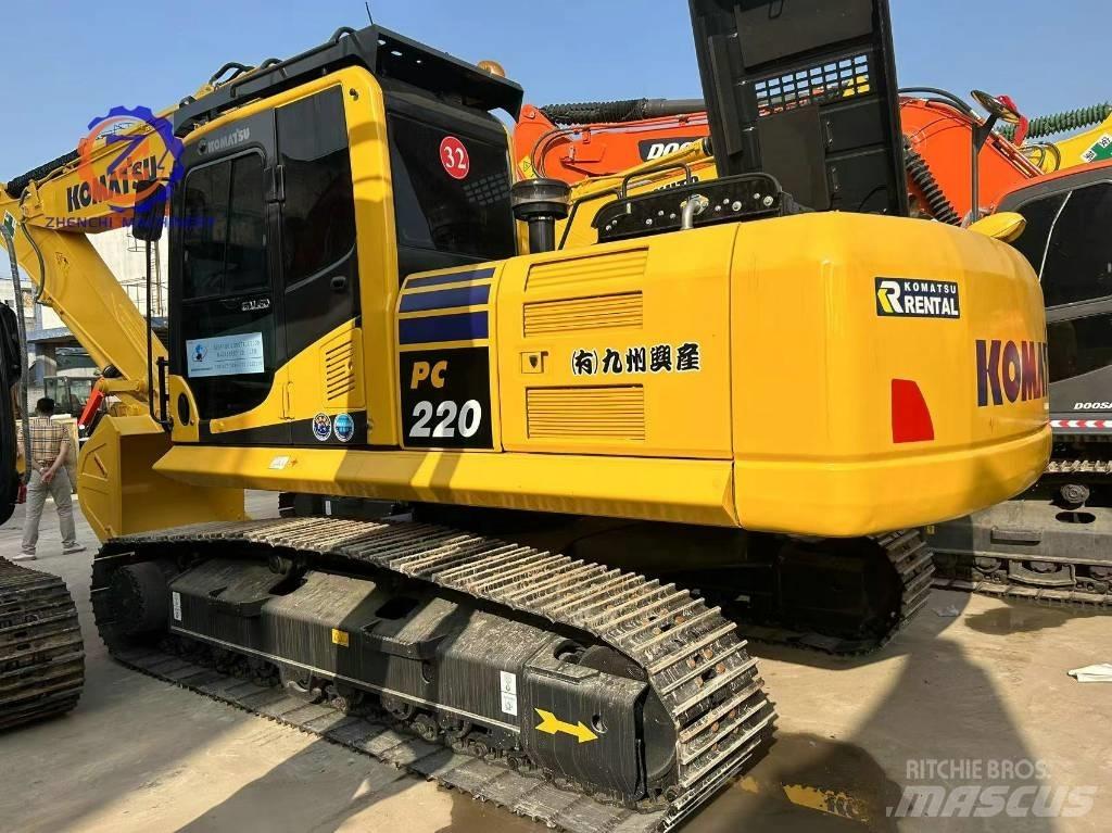Komatsu PC 220-8/ Kāpurķēžu ekskavatori