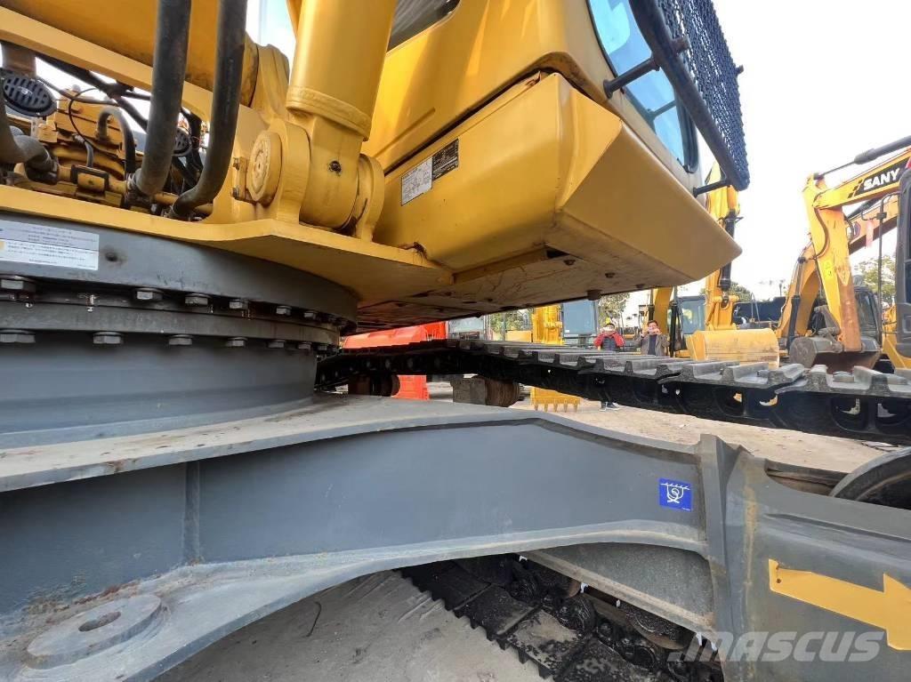 Komatsu PC 360-7 Kāpurķēžu ekskavatori