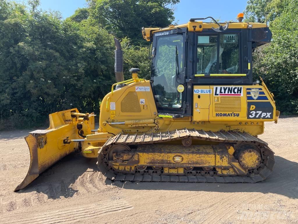Komatsu D 37 PX-24 Kāpurķēžu buldozeri