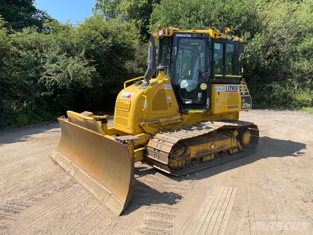 Komatsu D 37 PX-24 Kāpurķēžu buldozeri