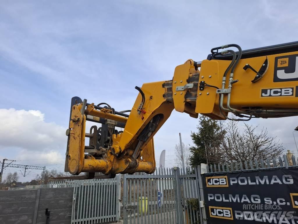 JCB 540-140 Teleskopiskie manipulatori