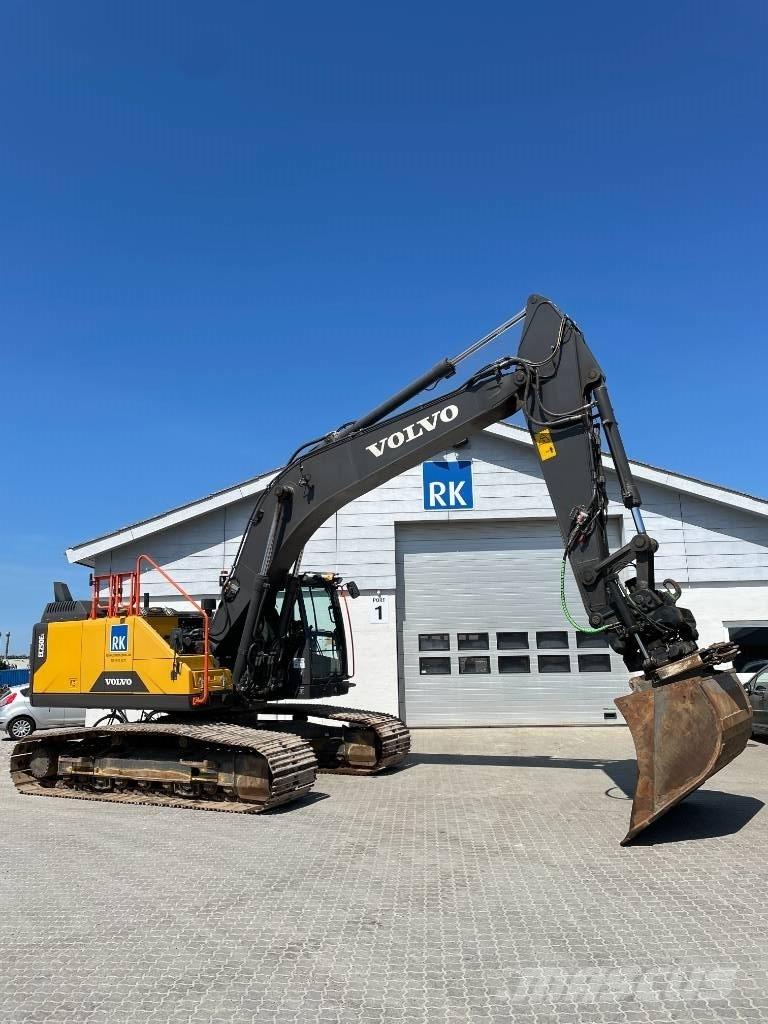 Volvo EC 250 E Kāpurķēžu ekskavatori