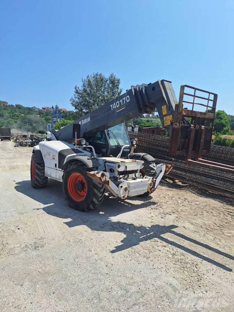 Bobcat T40170 Teleskopiskie manipulatori
